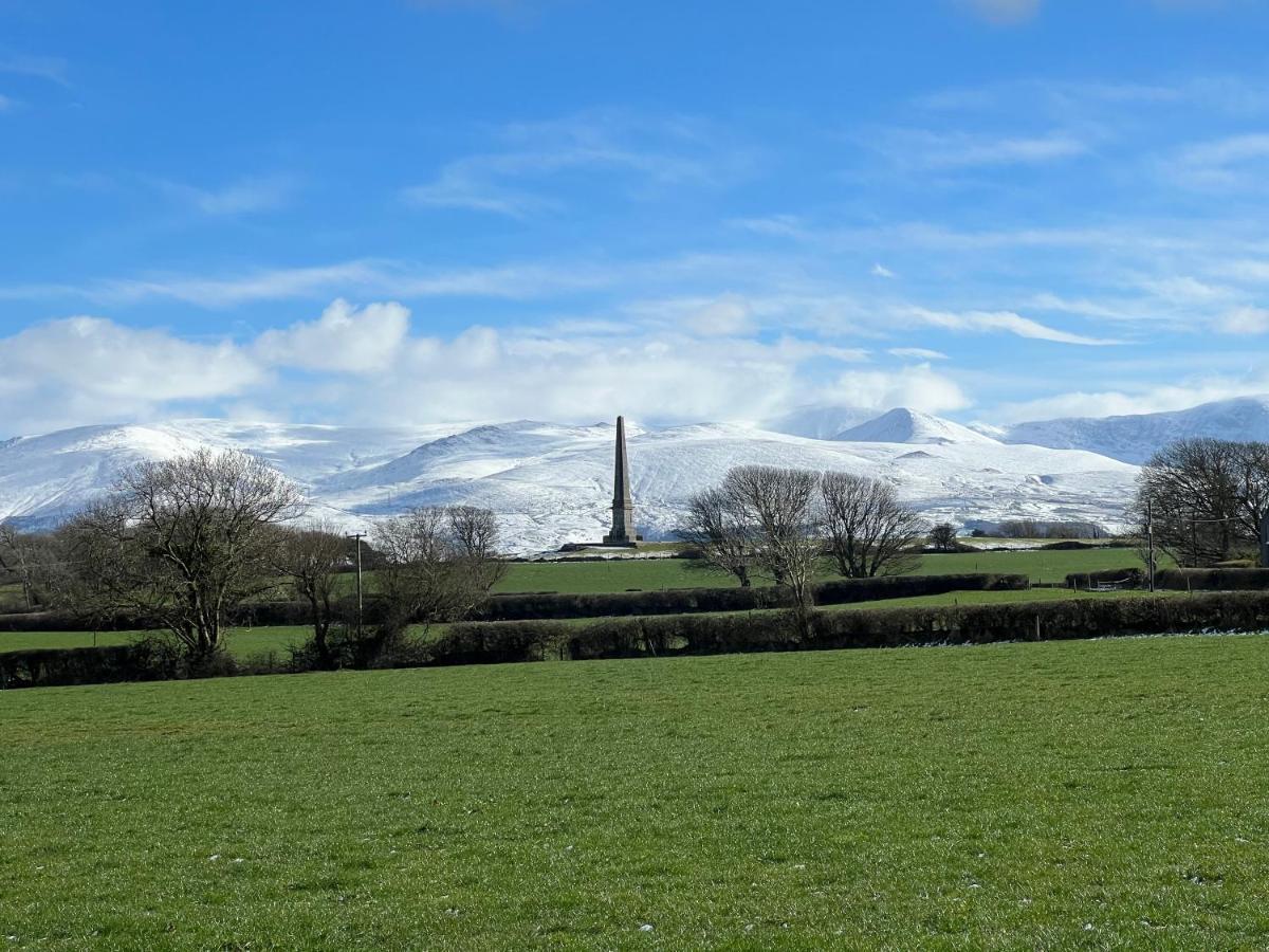 3 Bed Detached Cottage- Log Burner Mountain Views Beaumaris Luaran gambar