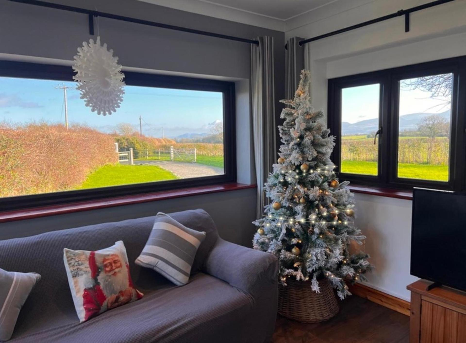 3 Bed Detached Cottage- Log Burner Mountain Views Beaumaris Luaran gambar